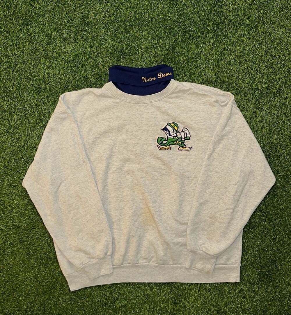 Vintage 1990s Majestic Notre Dame Fighting Irish Turtleneck Sweater